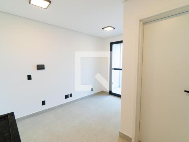 Kitnet, Saúde, 1 Quarto, 27 m2 São Paulo