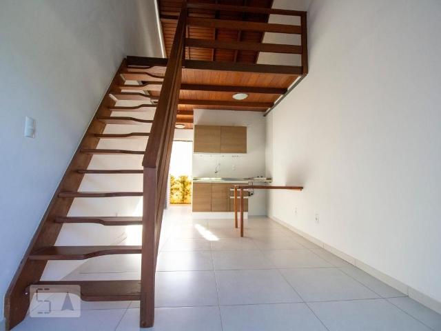 Kitnet, Saco dos Limões, 1 Quarto, 64 m2 Florianópolis