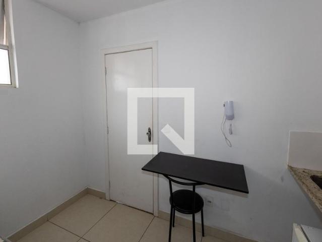 Kitnet, Santo Antônio, 1 Quarto, 15 m2 Belo Horizonte