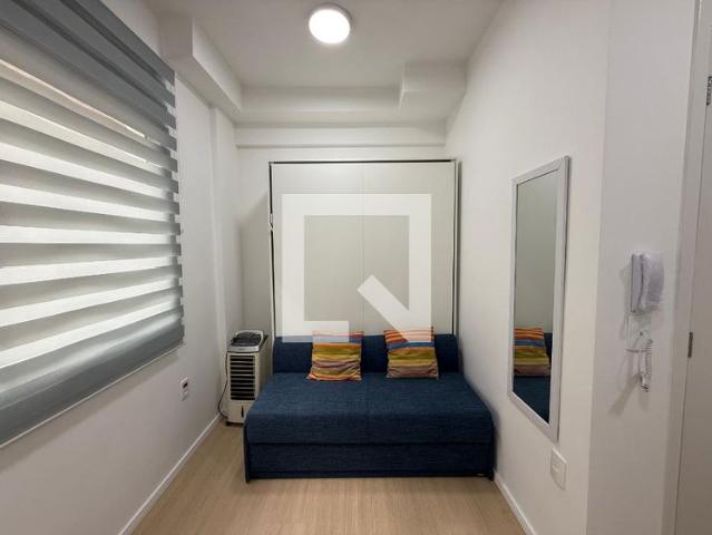 Kitnet, Santa Cecília, 1 Quarto, 15 m2 São Paulo