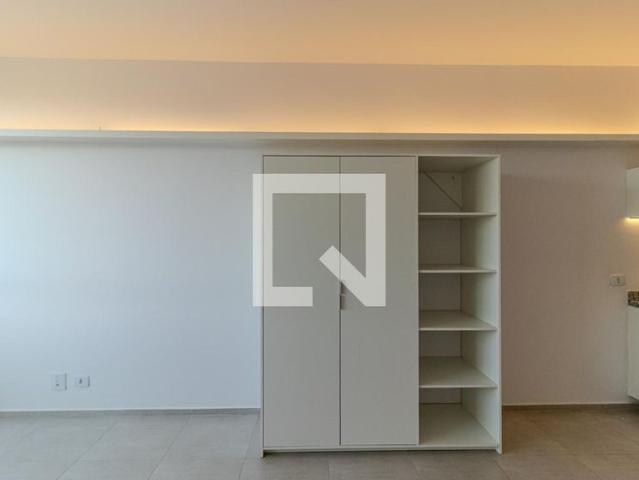 Kitnet, Santa Cecília, 1 Quarto, 27 m2 São Paulo