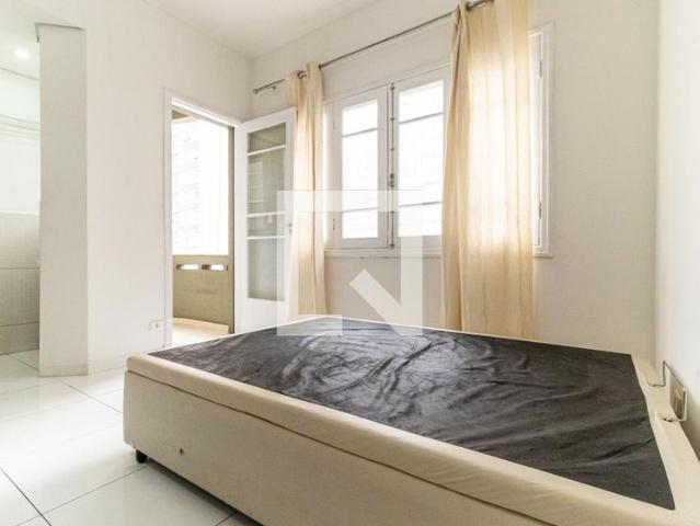 Kitnet, Santa Cecília, 1 Quarto, 28 m2 São Paulo