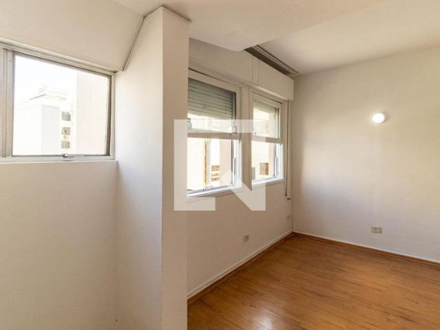 Kitnet, Santa Cecília, 1 Quarto, 32 m2 São Paulo