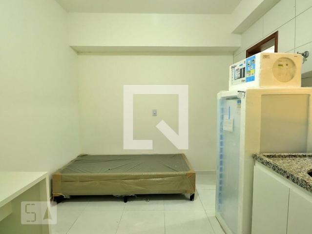 Kitnet, Santa Teresinha, 1 Quarto, 15 m2 Santo André