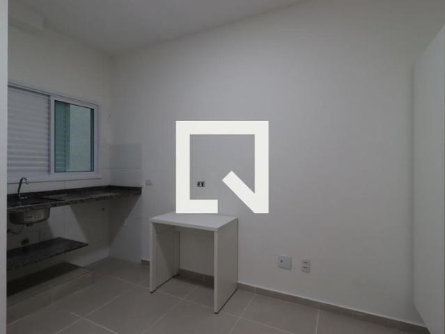 Kitnet, Santa Teresinha, 1 Quarto, 18 m2 Santo André