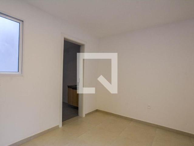 Kitnet, Santa Teresinha, 1 Quarto, 25 m2 Santo André