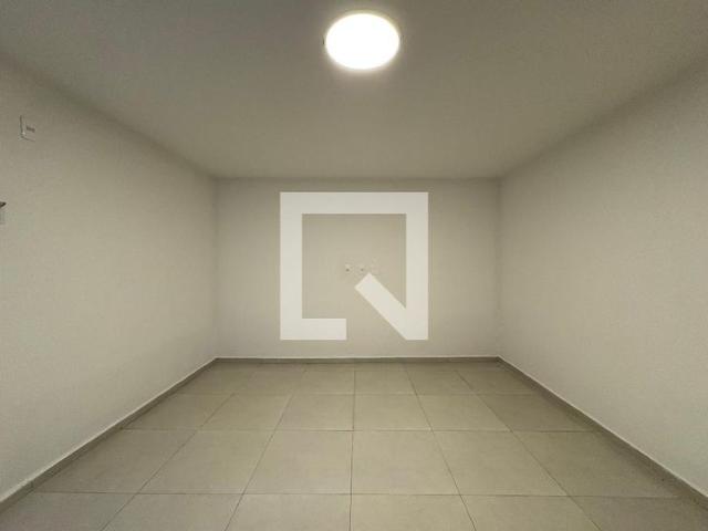 Kitnet, Santa Teresinha, 1 Quarto, 21 m2 Santo André