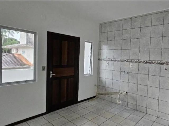 Kitnet / Stúdio para alugar na Rua Tenente Antônio João, 1500, Bom Retiro, Joinville
