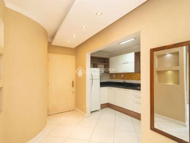 Kitnet / Stúdio para alugar na Rua Baronesa do Gravataí, 156, Cidade Baixa, Porto Alegre, 42 m2 por R$ 1.650