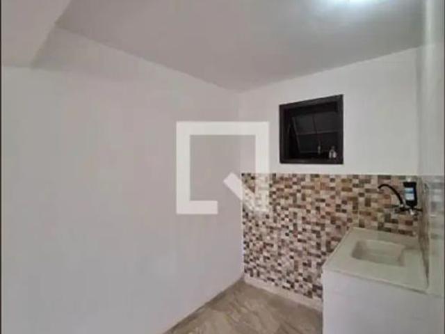 Kitnet / Stúdio para Aluguel Vila Progresso, 1 Quarto, 28 m² Niterói