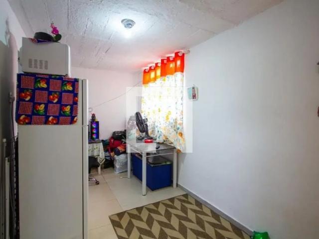 Kitnet / Stúdio para Aluguel Brasilândia, 1 Quarto, 33 m² São Gonçalo
