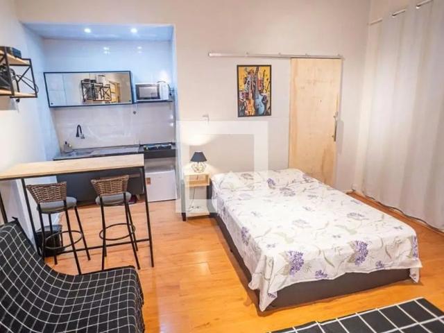 Kitnet / Stúdio para Aluguel Centro, 1 Quarto, 25 m² Rio de Janeiro