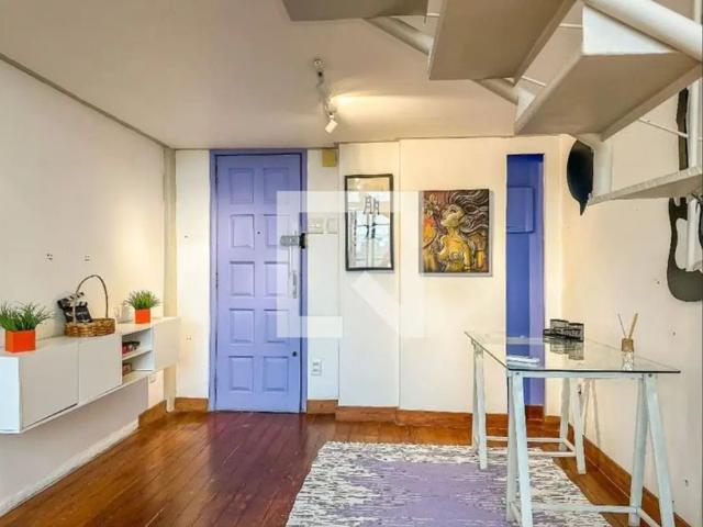 Kitnet / Stúdio para Aluguel Centro, 1 Quarto, 30 m² Rio de Janeiro