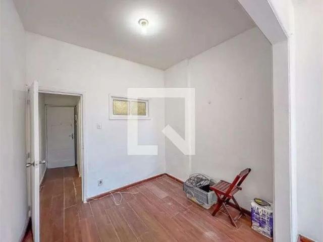 Kitnet / Stúdio para Aluguel Centro, 1 Quarto, 47 m² Rio de Janeiro