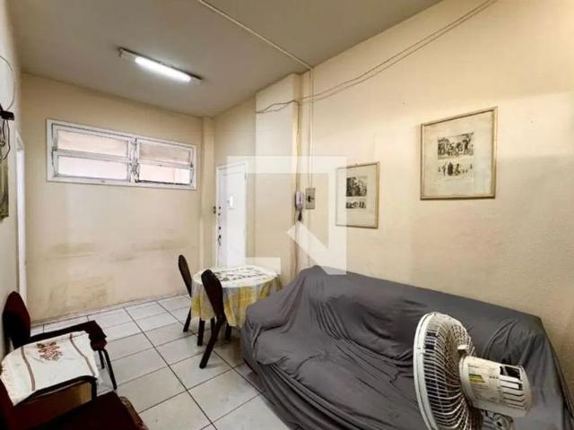 Kitnet / Stúdio para Aluguel Centro, 1 Quarto, 54 m² Rio de Janeiro