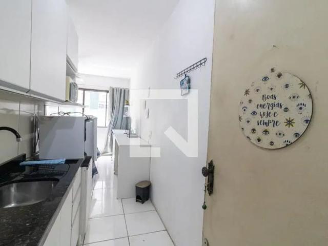 Kitnet / Stúdio para Aluguel Centro Histórico, 1 Quarto, 21 m² Porto Alegre