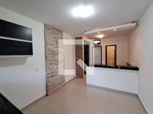 Kitnet / Stúdio para Aluguel Engenho do Mato, 1 Quarto, 32 m² Niterói