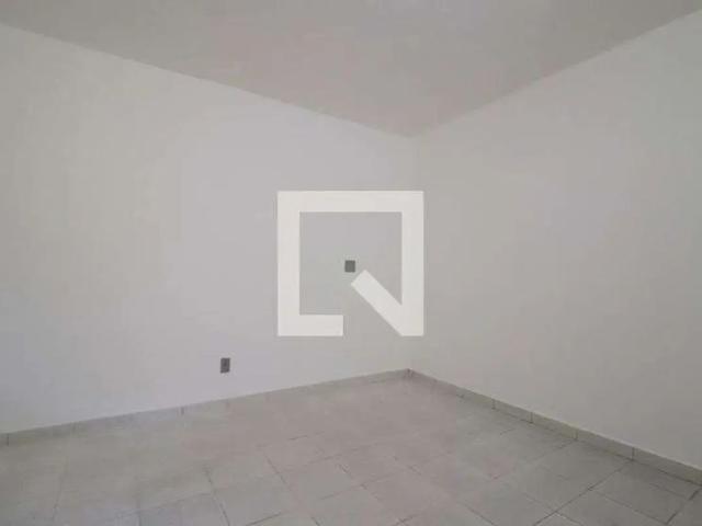 Kitnet / Stúdio para Aluguel Setor Leste Universitário, 1 Quarto, 39 m² Goiânia