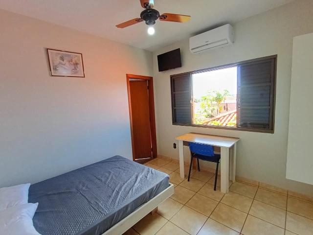 Kitnet / Stúdio para Locação em Bebedouro/SP Parque Residencial Irmãos Furquim