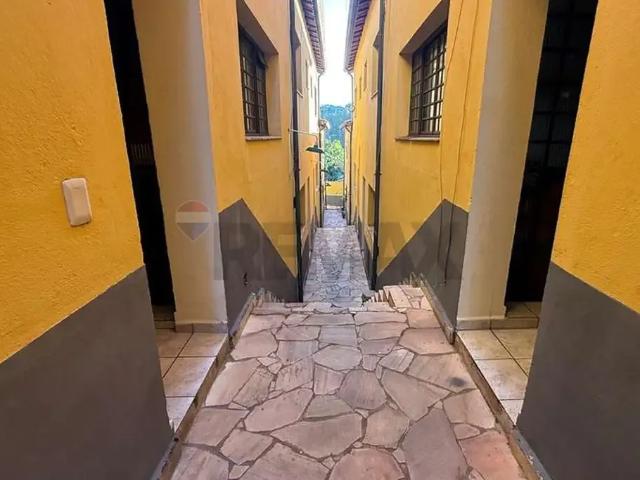 Kitnet / Stúdio para Locação em Bragança Paulista/SP Centro 1 Quartos