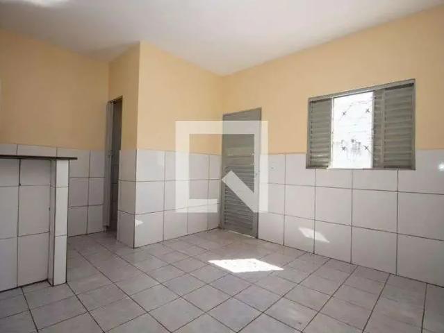 Kitnet / Stúdio para Locação em Brasília/DF Ceilândia 1 Quartos