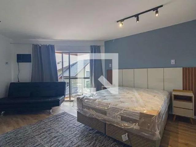 Kitnet / Stúdio para Locação em Curitiba/PR Centro Cívico 1 Quartos