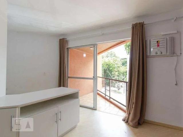 Kitnet / Stúdio para Locação em Curitiba/PR Centro Cívico 1 Quartos