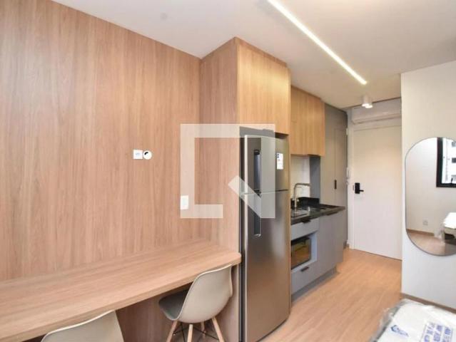 Kitnet / Stúdio para Locação em Curitiba/PR Centro 1 Quartos