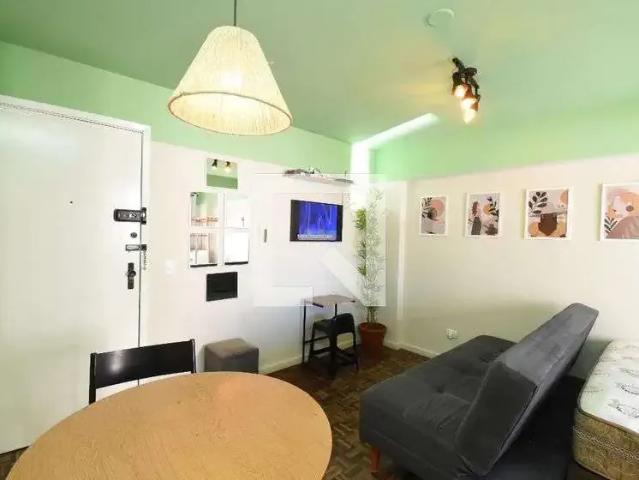 Kitnet / Stúdio para Locação em Curitiba/PR Centro 1 Quartos