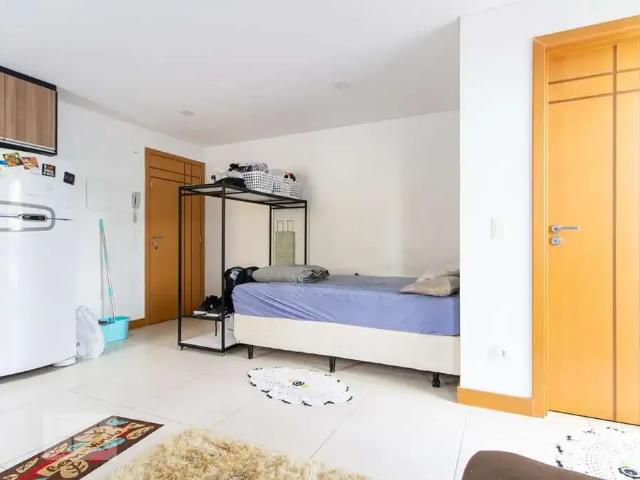 Kitnet / Stúdio para Locação em Curitiba/PR Centro 1 Quartos