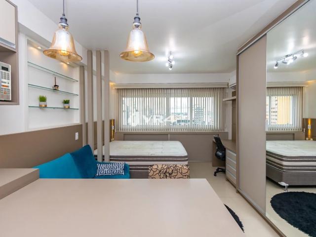 Kitnet / Stúdio para Locação em Curitiba/PR Centro 1 Quartos