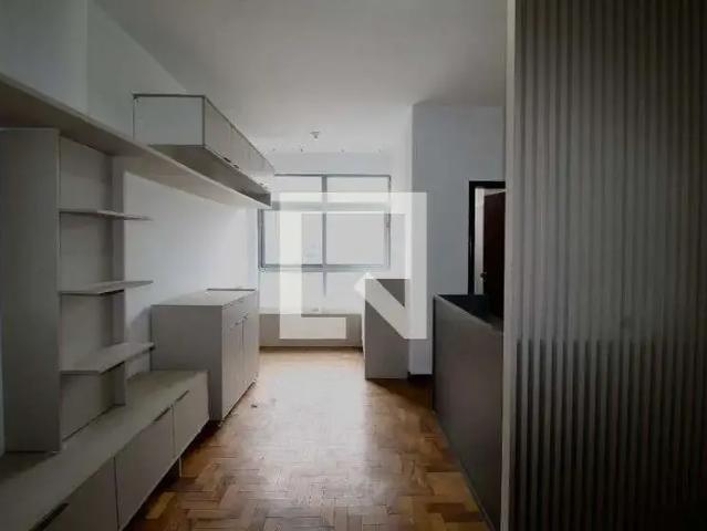 Kitnet / Stúdio para Locação em Curitiba/PR Centro