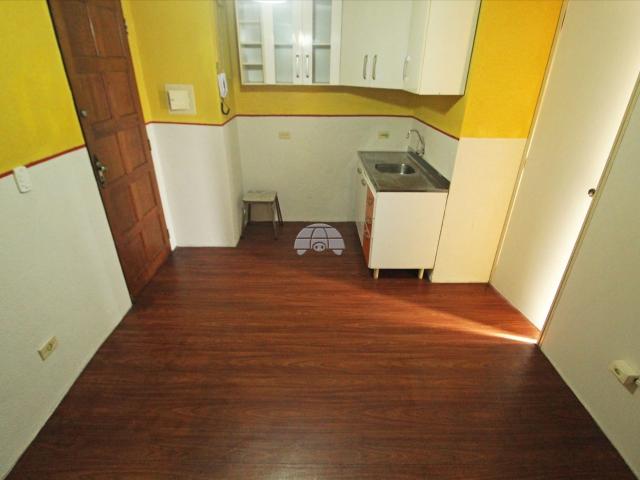 Kitnet / Stúdio para Locação em Curitiba/PR Alto Boqueirão 1 Quartos