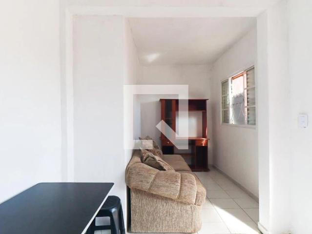 Kitnet / Stúdio para Locação em Curitiba/PR Boqueirão 1 Quartos
