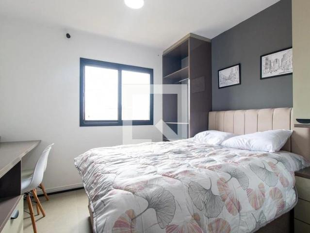 Kitnet / Stúdio para Locação em Curitiba/PR Novo Mundo 1 Quartos