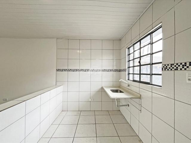 Kitnet / Stúdio para Locação em Curitiba/PR Pinheirinho 1 Quartos