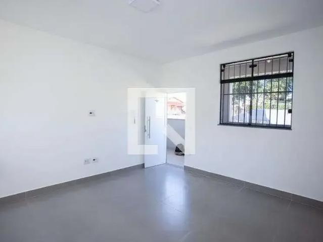 Kitnet / Stúdio para Locação em Contagem/MG Três Barras 1 Quartos