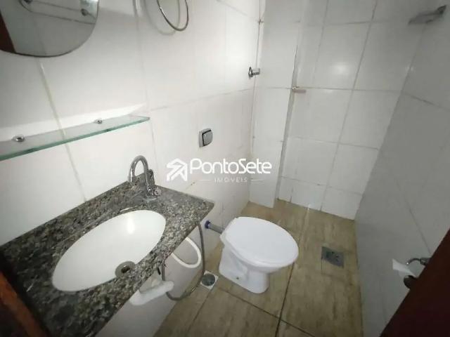 Kitnet / Stúdio para Locação em Divinópolis/MG Centro 1 Quartos