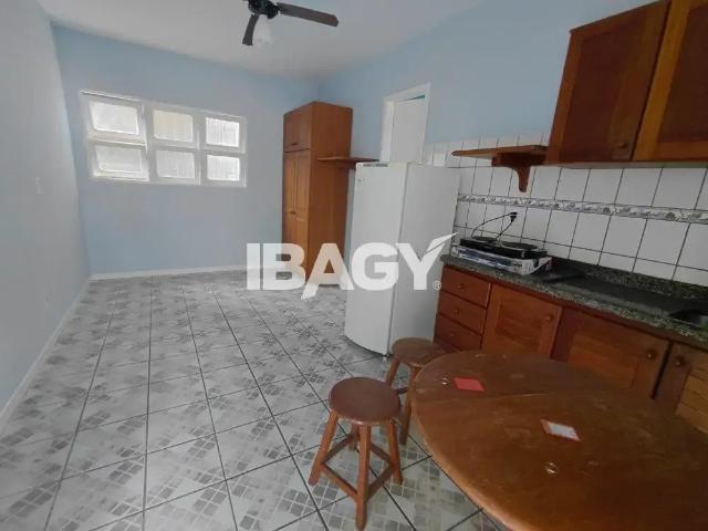 Kitnet / Stúdio para Locação em Florianópolis/SC Trindade 1 Quartos