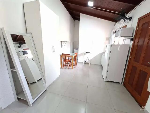 Kitnet / Stúdio para Locação em Florianópolis/SC Trindade 1 Quartos