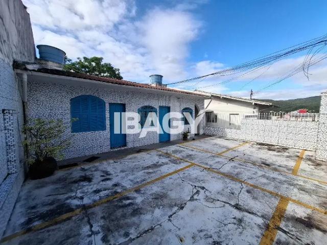 Kitnet / Stúdio para Locação em Florianópolis/SC Trindade 1 Quartos