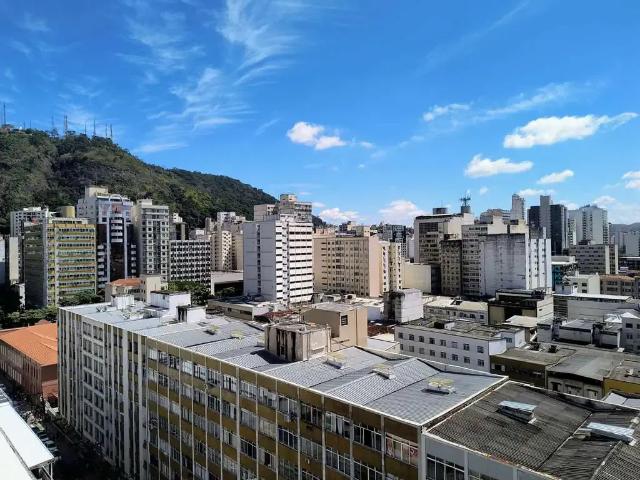 Kitnet / Stúdio para Locação em Juiz de Fora/MG Centro 1 Quartos