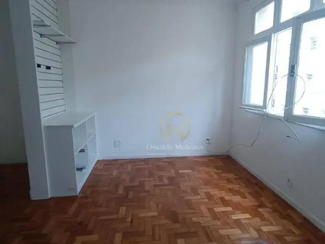 Kitnet / Stúdio para Locação em Petrópolis/RJ Centro 1 Quartos
