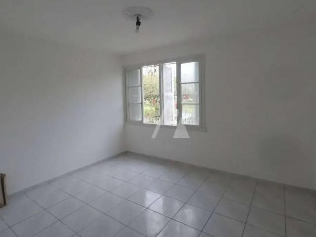 Kitnet / Stúdio para Locação em Porto Alegre/RS Santana 1 Quartos
