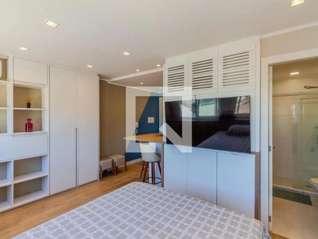 Kitnet / Stúdio para Locação em Porto Alegre/RS Santo Antônio 1 Quartos
