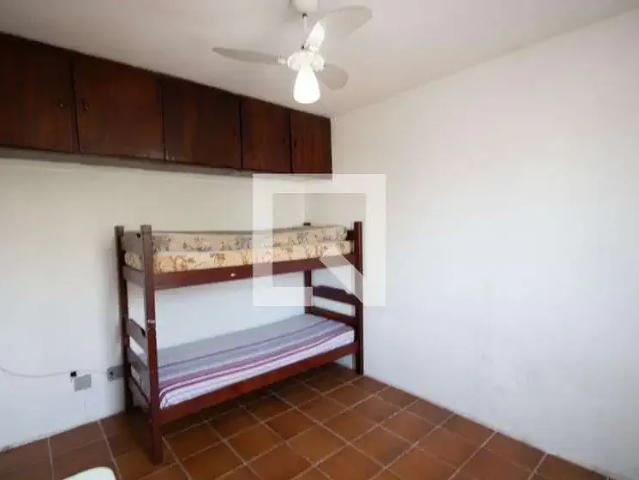 Kitnet / Stúdio para Locação em Praia Grande/SP Cidade Ocian 1 Quartos