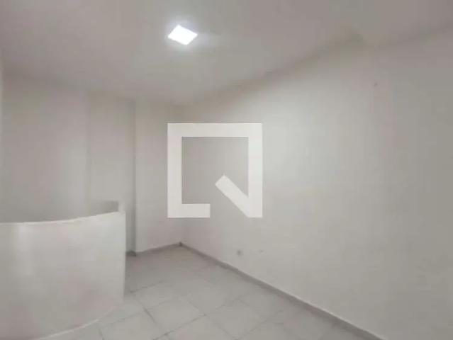 Kitnet / Stúdio para Locação em Praia Grande/SP Tupi 1 Quartos