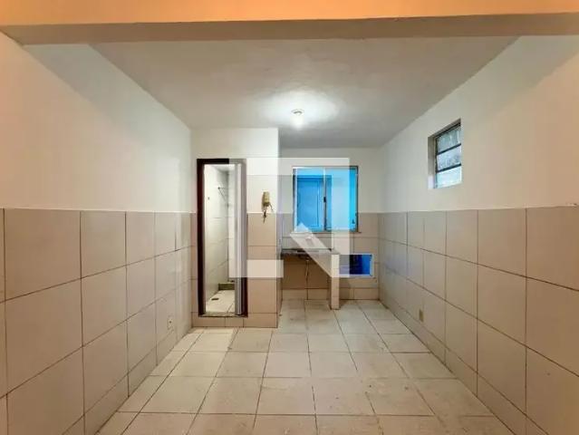 Kitnet / Stúdio para Locação em Rio de Janeiro/RJ Catete 1 Quartos