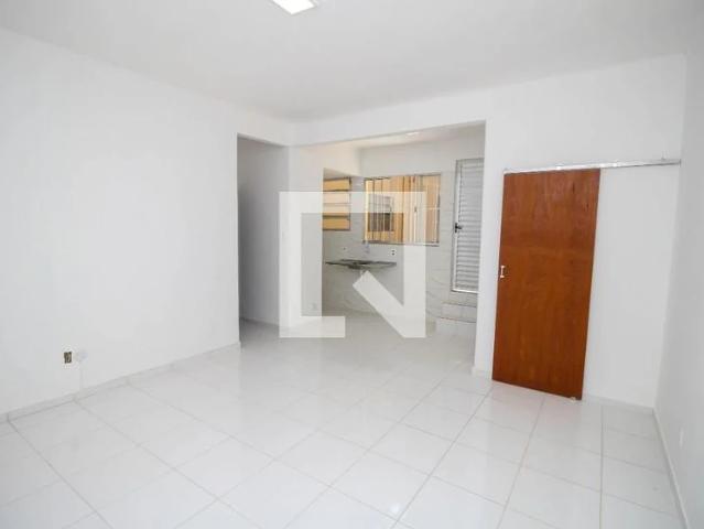 Kitnet / Stúdio para Locação em Rio de Janeiro/RJ Centro 1 Quartos