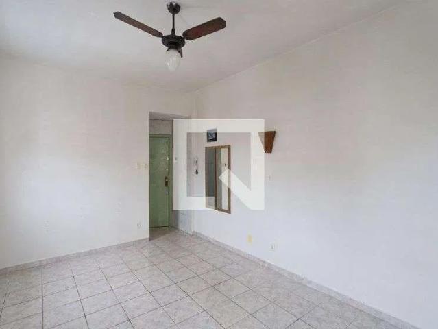 Kitnet / Stúdio para Locação em Rio de Janeiro/RJ Centro 1 Quartos